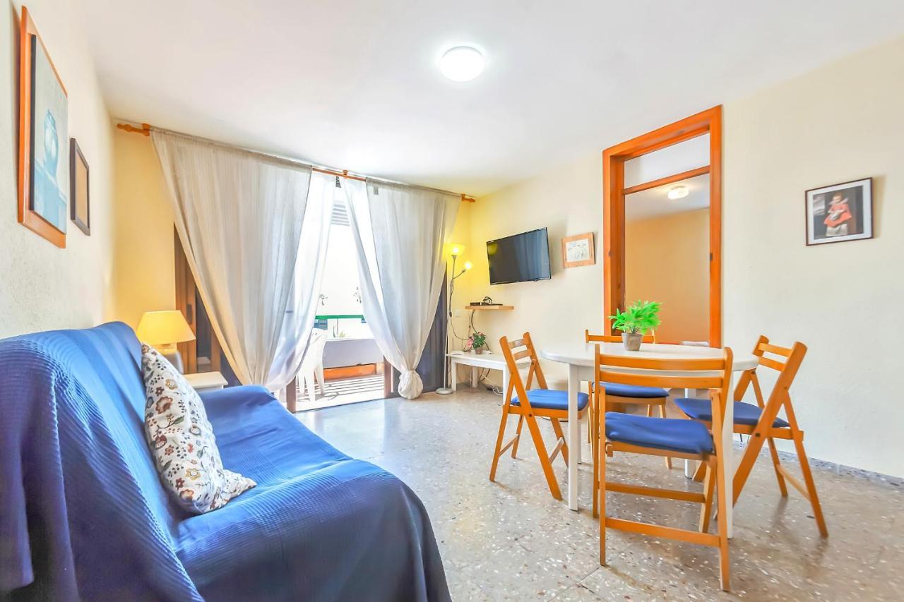 Apartment Near Playa De Las Americas With Wifi And Pool, Tenerife Sur Exteriér fotografie
