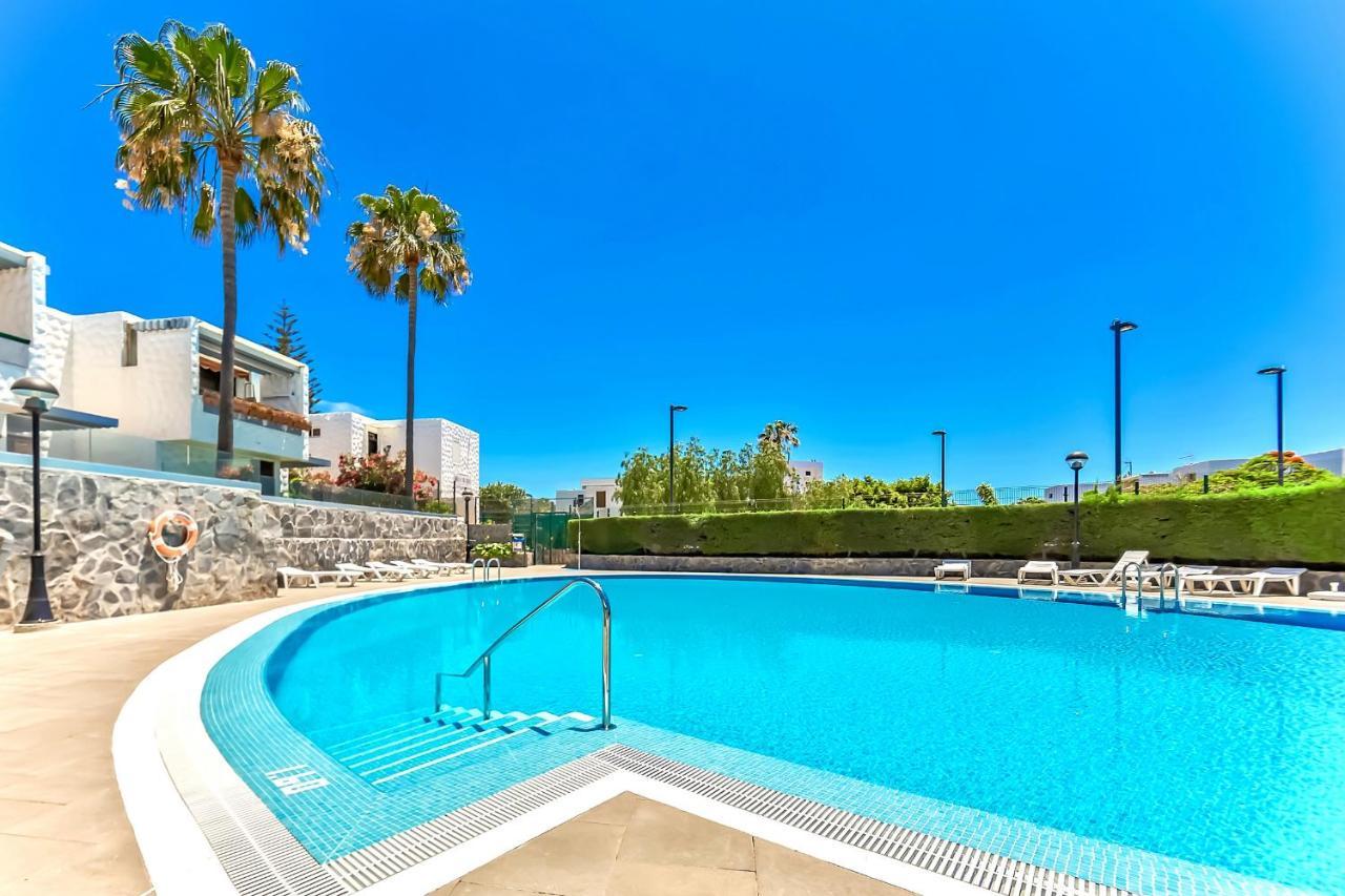 Apartment Near Playa De Las Americas With Wifi And Pool, Tenerife Sur Exteriér fotografie