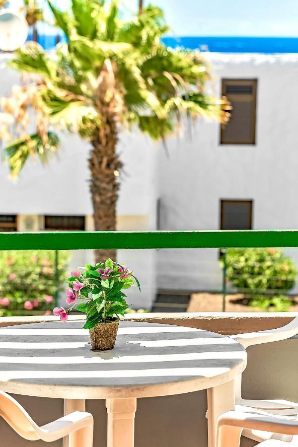 Apartment Near Playa De Las Americas With Wifi And Pool, Tenerife Sur Exteriér fotografie